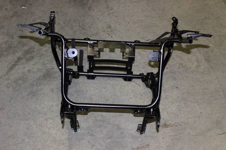 Кронштейн переднего обвеса CFMOTO 250 JETMAX Кронштейн переднего обвеса CFMOTO 250 JETMAX