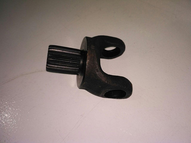 Вилка крестовины задняя (кардан) CFMOTO Z6 Вилка крестовины задняя (кардан) CFMOTO Z6