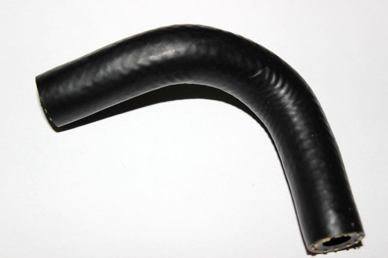 Патрубок выпускной масляного радиатора U8 Патрубок выпускной масляного радиатора U8