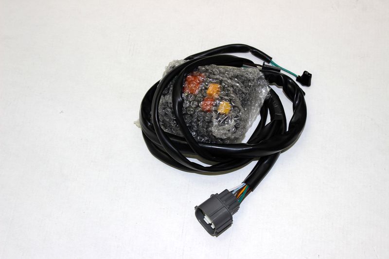 Блок управления левый в сборе (SUMITOMO) Блок управления левый в сборе (SUMITOMO)