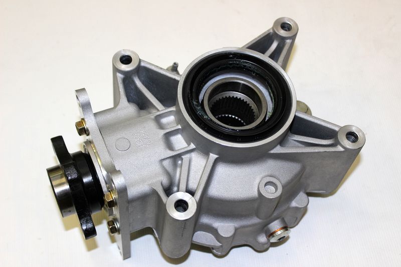 Редуктор задний CFMOTO X4,X5 H.O, X8 Редуктор задний CFMOTO X4,X5 H.O, X8