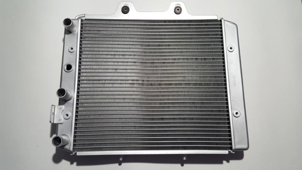 Радиатор системы охлаждения CFMOTO X8 Радиатор системы охлаждения CFMOTO X8