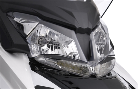 Дополнительный светодиодный фонарь Дополнительный светодиодный фонарь