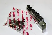 Подножка пассажирская правая в сборе CFMOTO 650 NK