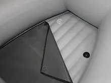 Коврик защитный в кокпит Bratan 380KL ПВХ нескользящий