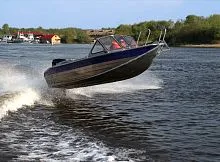 Мотолодка Русбот 47