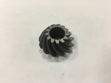 Шестеренка ведущая Suzuki 2.5 4такт