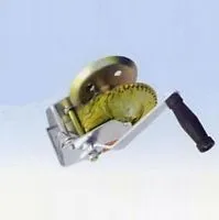 Лебедка ручная для прицепа (450 кг)