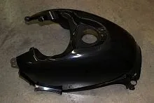 Облицовка бензобака верхняя задняя (черный)