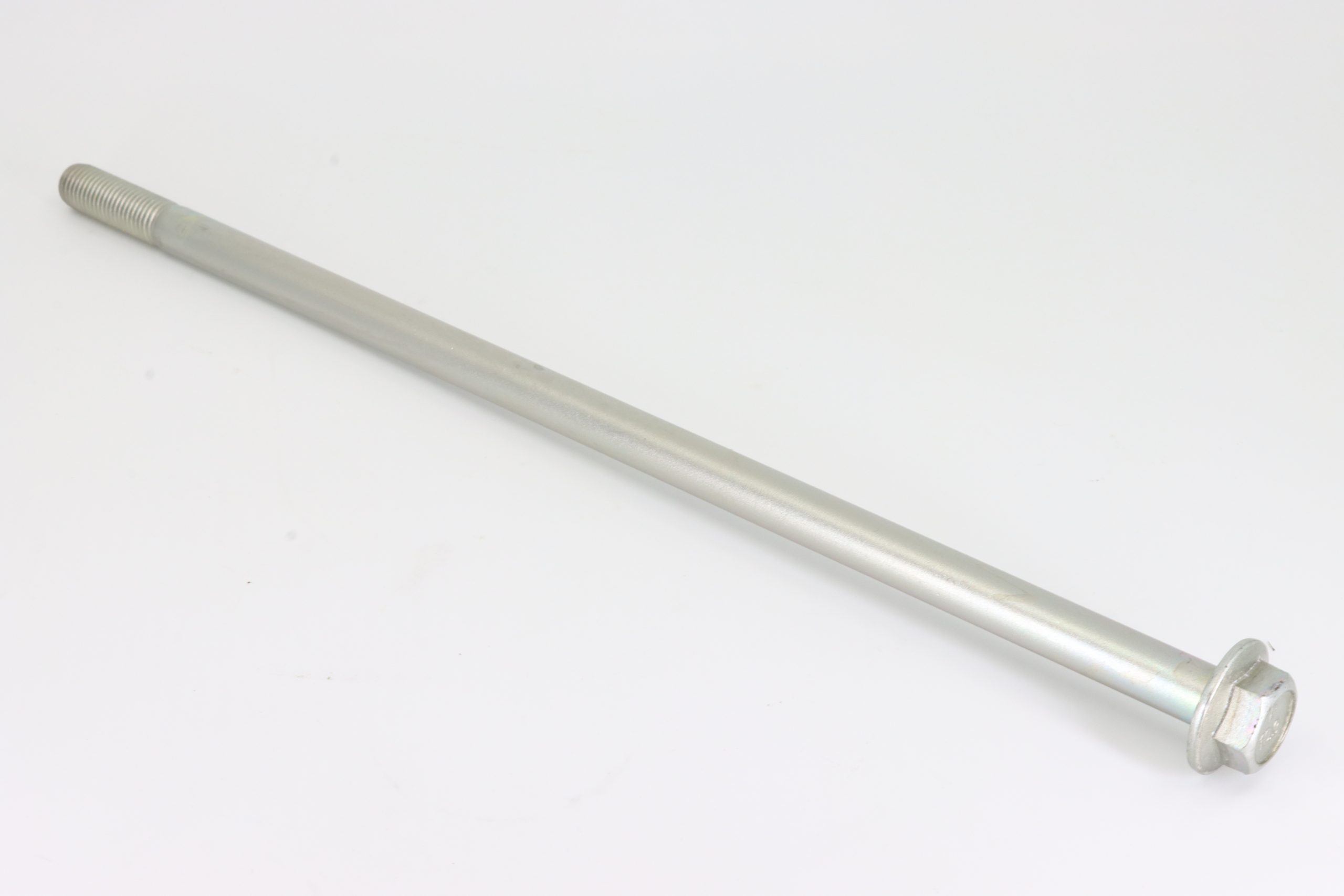 Болт переднего рычага CFMOTO Z8 Болт переднего рычага CFMOTO Z8