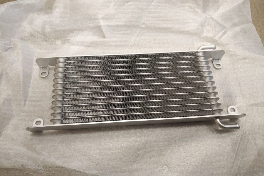 Радиатор масляный CFMOTO X8, Z6, Z8, U8 Радиатор масляный CFMOTO X8, Z6, Z8, U8