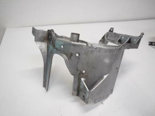 Лонжерон снегохода G4 LH Лонжерон снегохода G4 LH