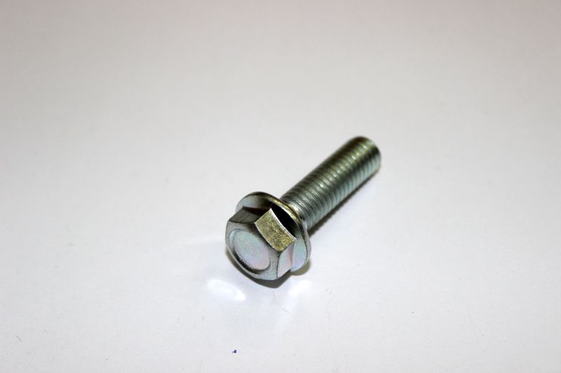 Болт М8х28 CFMOTO Болт М8х28 CFMOTO