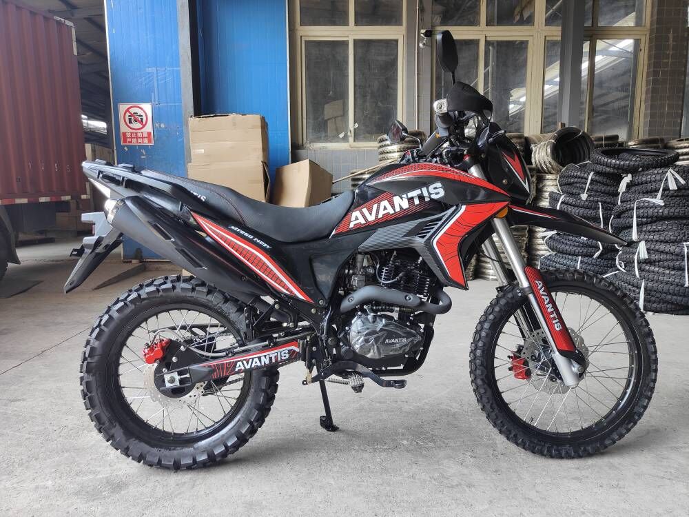 Мотоцикл Avantis MT300 (Черный/красный) Мотоцикл Avantis MT300 (Черный/красный)