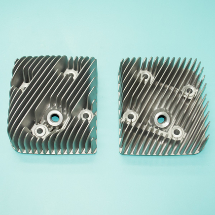 Головки цилиндра (левая+правая) к снегоходу РМ Буран Головки цилиндра (левая+правая) к снегоходу РМ Буран