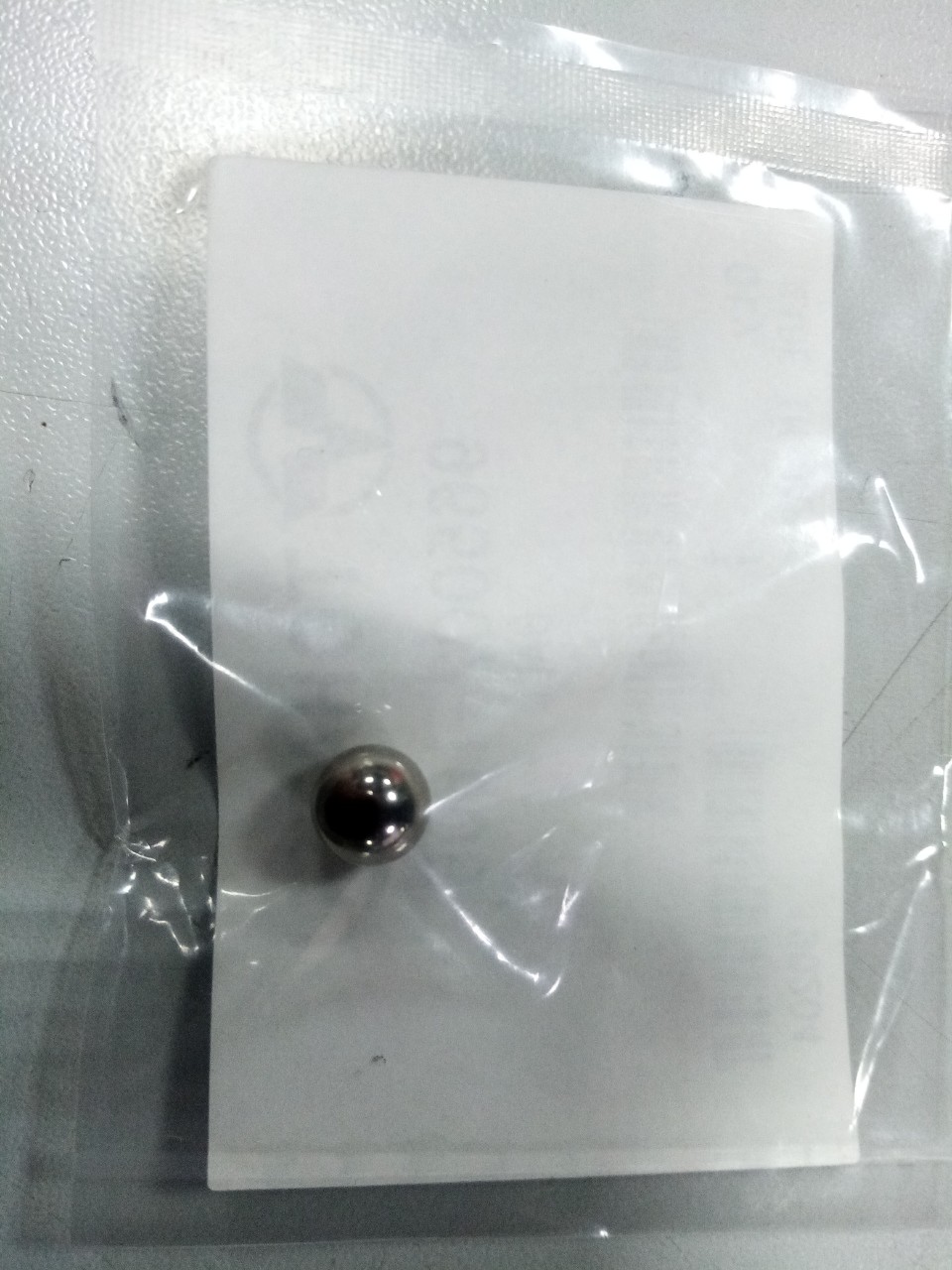 Шарик фиксирующий (рычага реверса) Tohatsu/Mercury 25-40 Шарик фиксирующий (рычага реверса) Tohatsu/Mercury 25-40