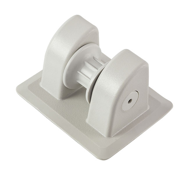 Роульс для лодки ПВХ белый Роульс для лодки ПВХ белый