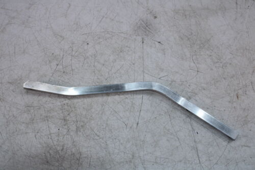 Суппорт к снегоходу (правый) BRP Ski-Doo Grand Touring 1200 SE Суппорт к снегоходу (правый) BRP Ski-Doo Grand Touring 1200 SE