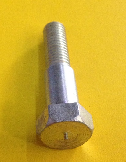 Болт задней подвески к снегоходу РМ Буран Болт задней подвески к снегоходу РМ Буран