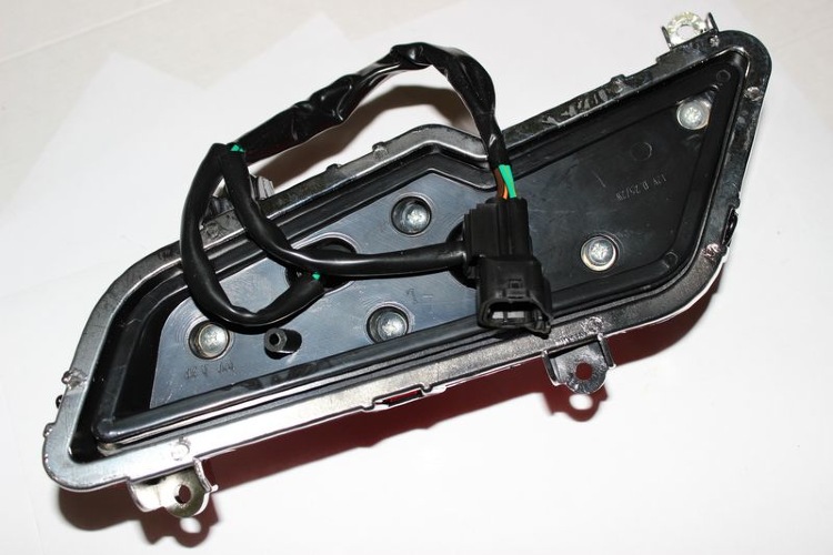 Фонарь задний (левый) CFMOTO Х5 Н.О. Z8, Z10. Фонарь задний (левый) CFMOTO Х5 Н.О. Z8, Z10.