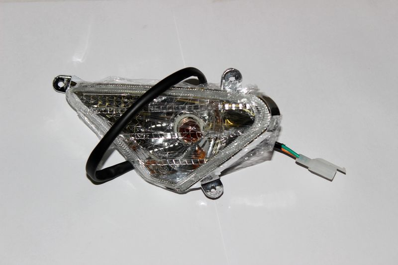 Фонарь поворота левый CFMOTO 250 JETMAX Фонарь поворота левый CFMOTO 250 JETMAX