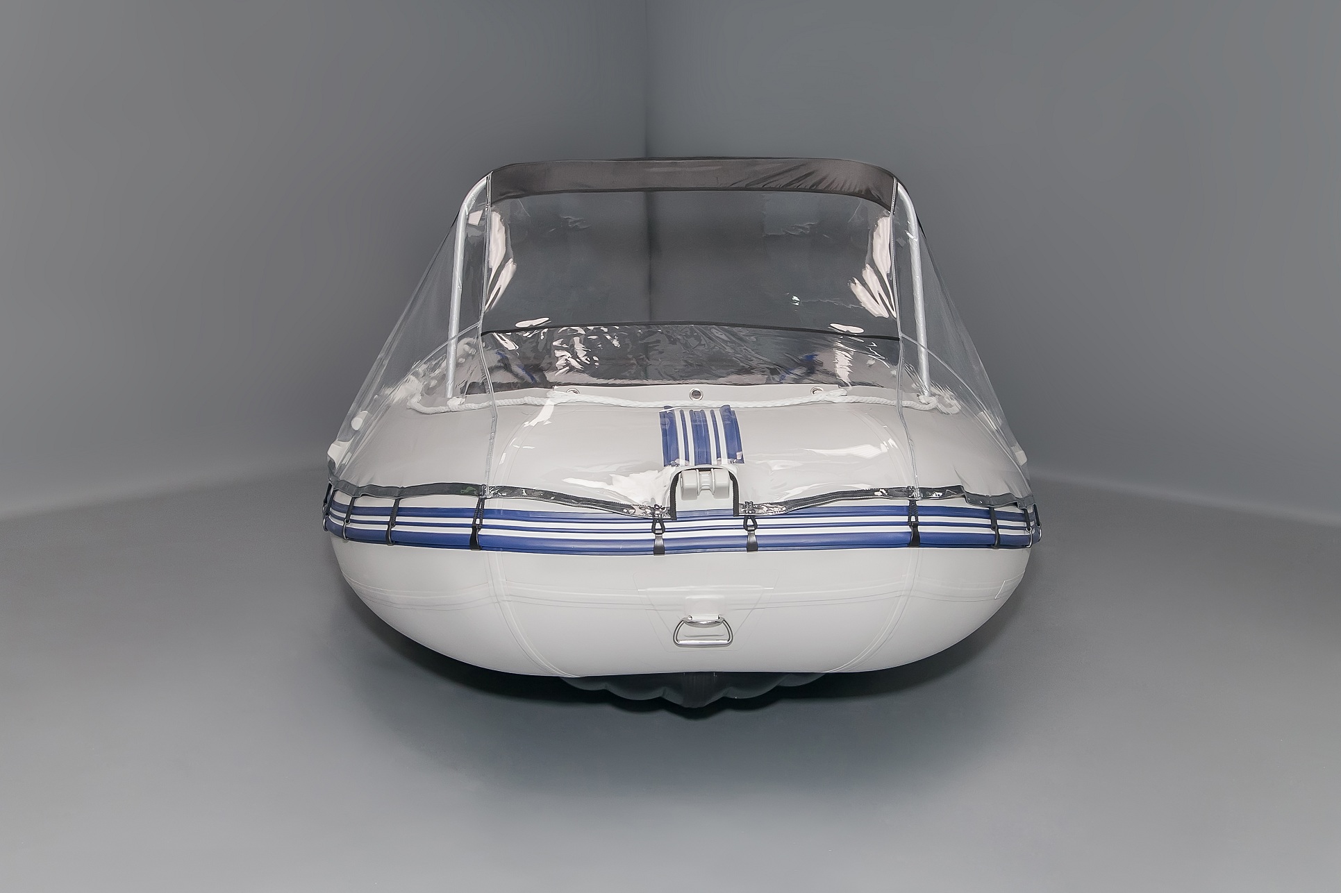 Тент носовой брызгозащитный S-380 солар Тент носовой брызгозащитный S-380 солар