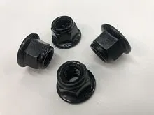 Гайка М8 (пластиковая вставка) Гайка М8 (пластиковая вставка)